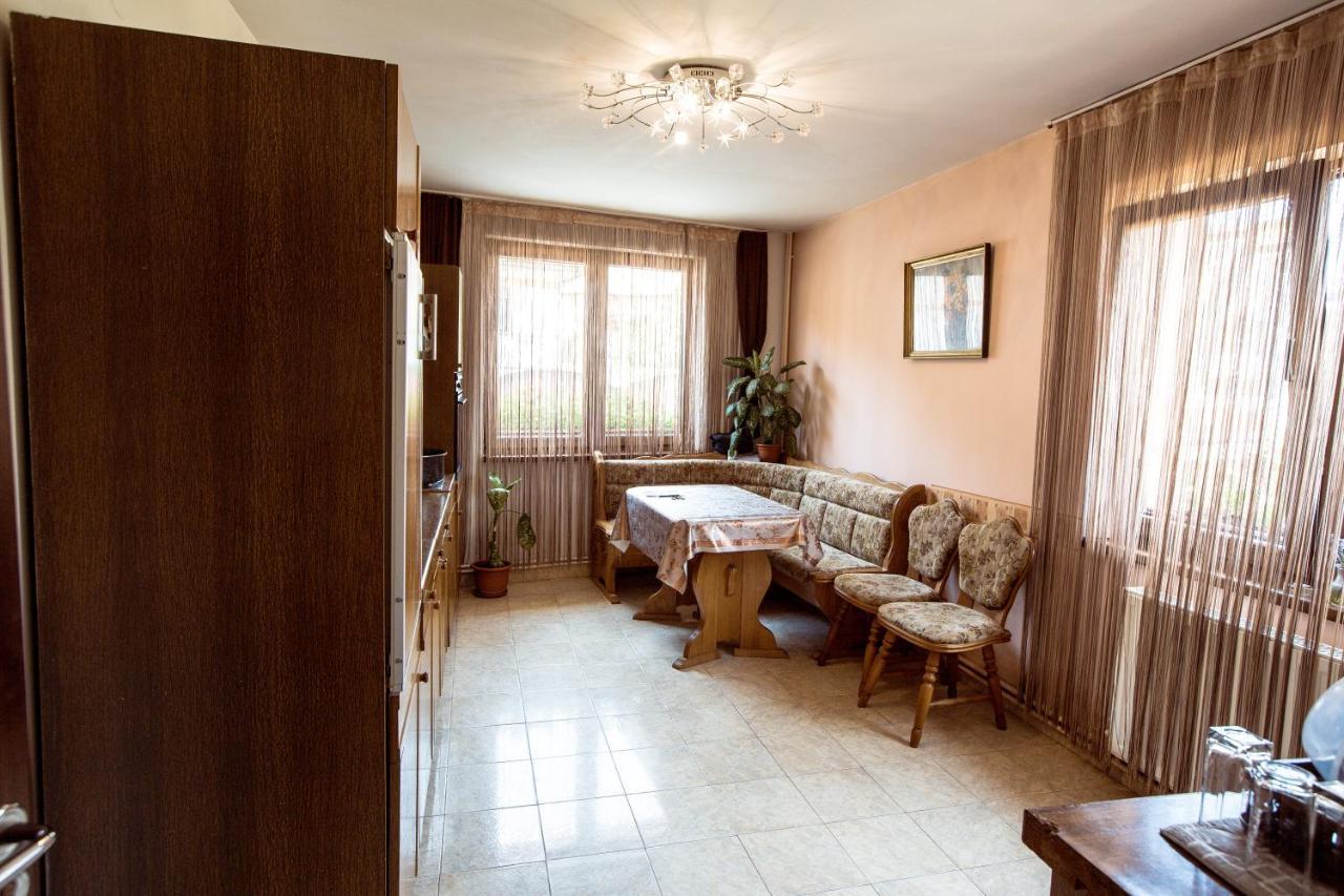 Pensiunea Beltina Rasinari Ngoại thất bức ảnh